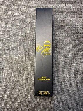 BYOD Rose Gold Rush Eyeshadow Wand 1.10G/0.038OZ